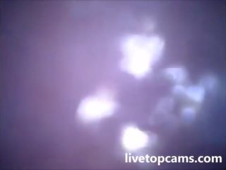 Gaja cums filmado a partir de dentro um vagina em livetopcams pt1